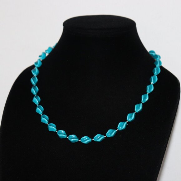 Beautiful vintage blue beaded statement necklace 20" - Picture 1 of 4